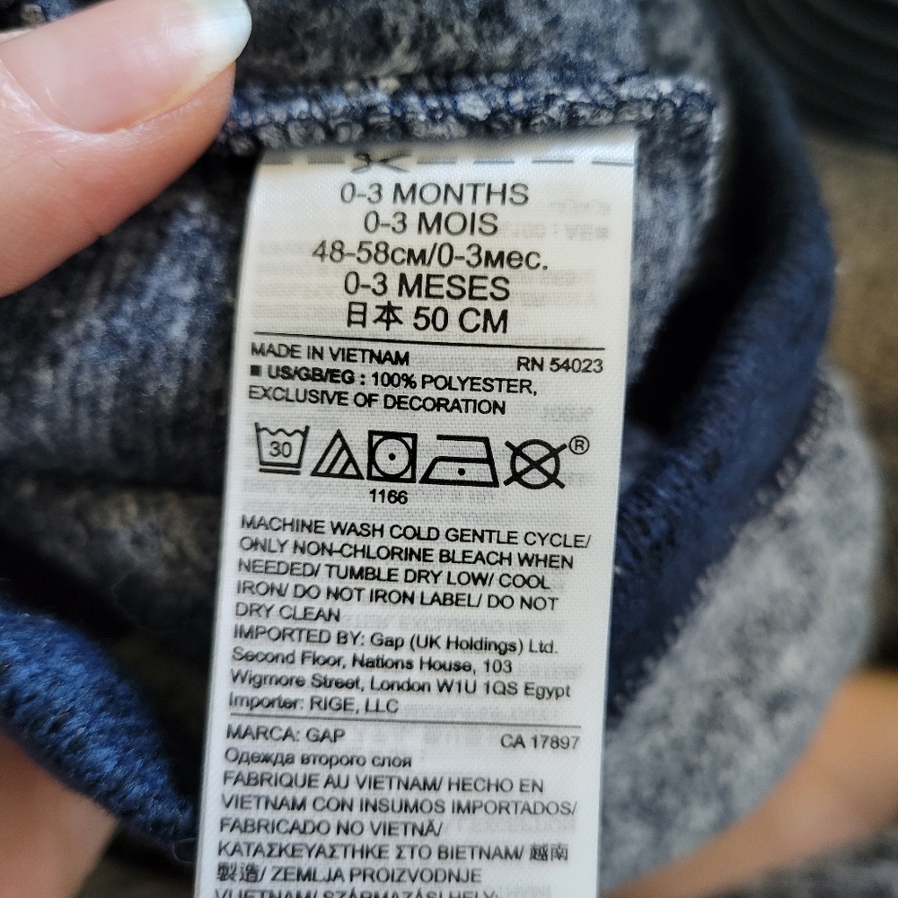 Baby Gap sweatpants - Picture 4 of 5